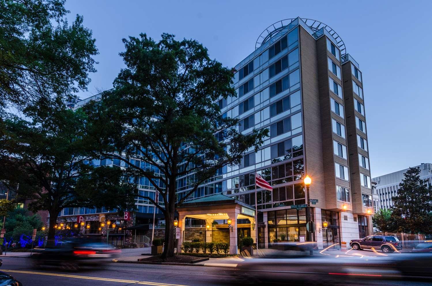 Beacon Hotel & Corporate Quarters Вашингтон Экстерьер фото