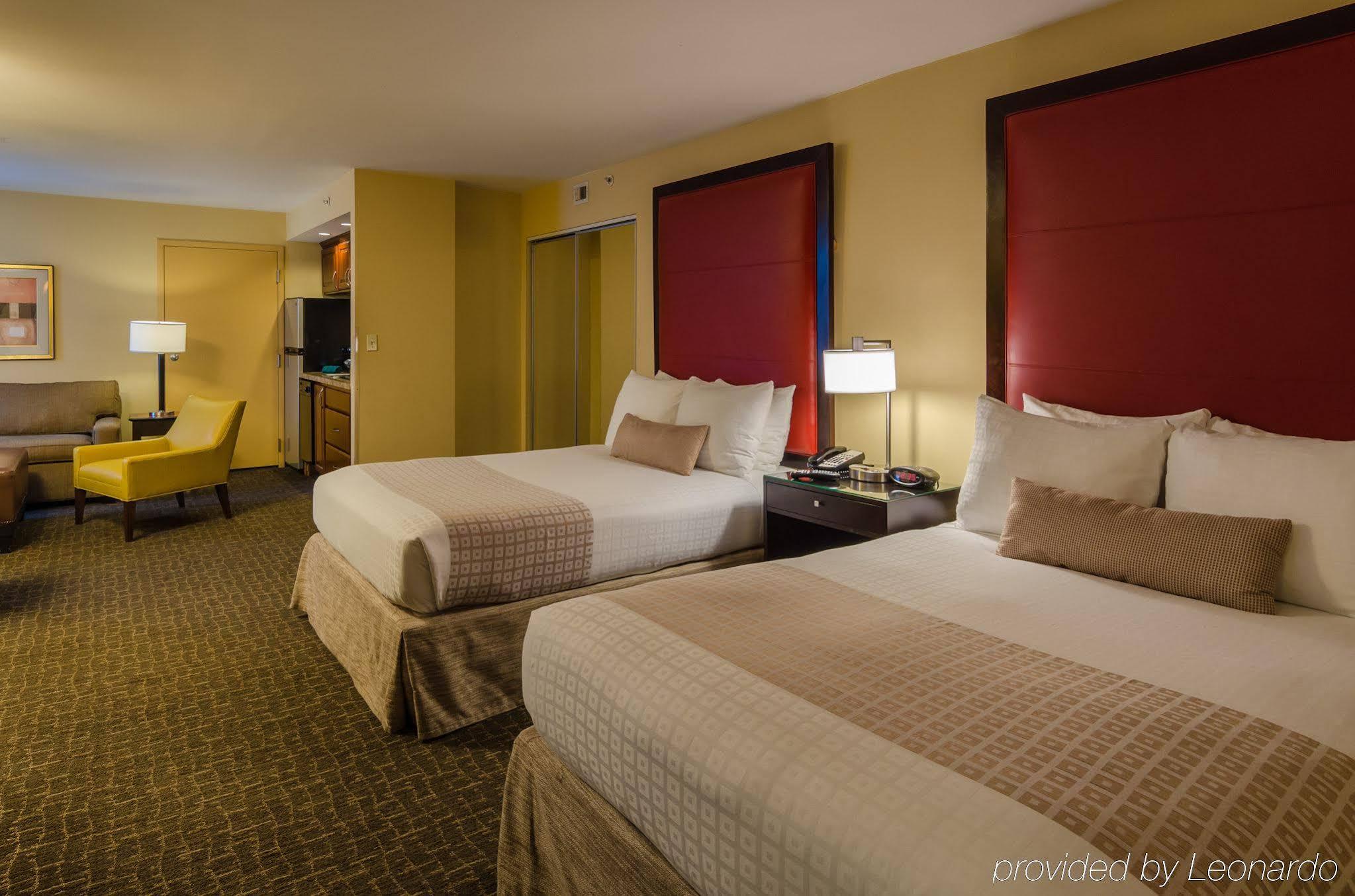 Beacon Hotel & Corporate Quarters Вашингтон Экстерьер фото
