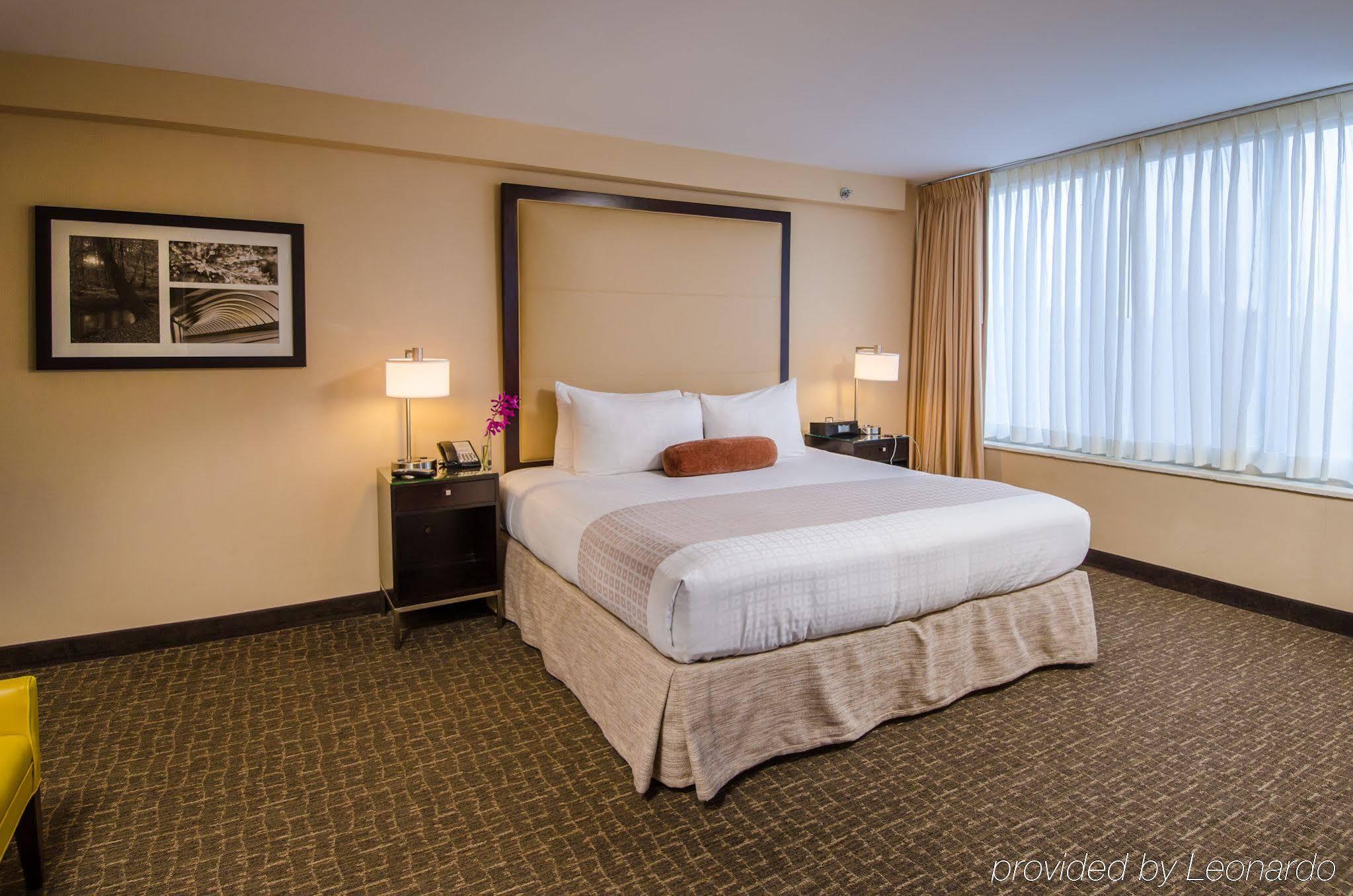 Beacon Hotel & Corporate Quarters Вашингтон Экстерьер фото