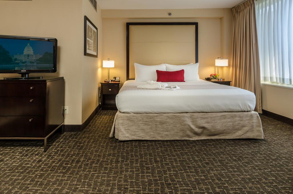 Beacon Hotel & Corporate Quarters Вашингтон Экстерьер фото